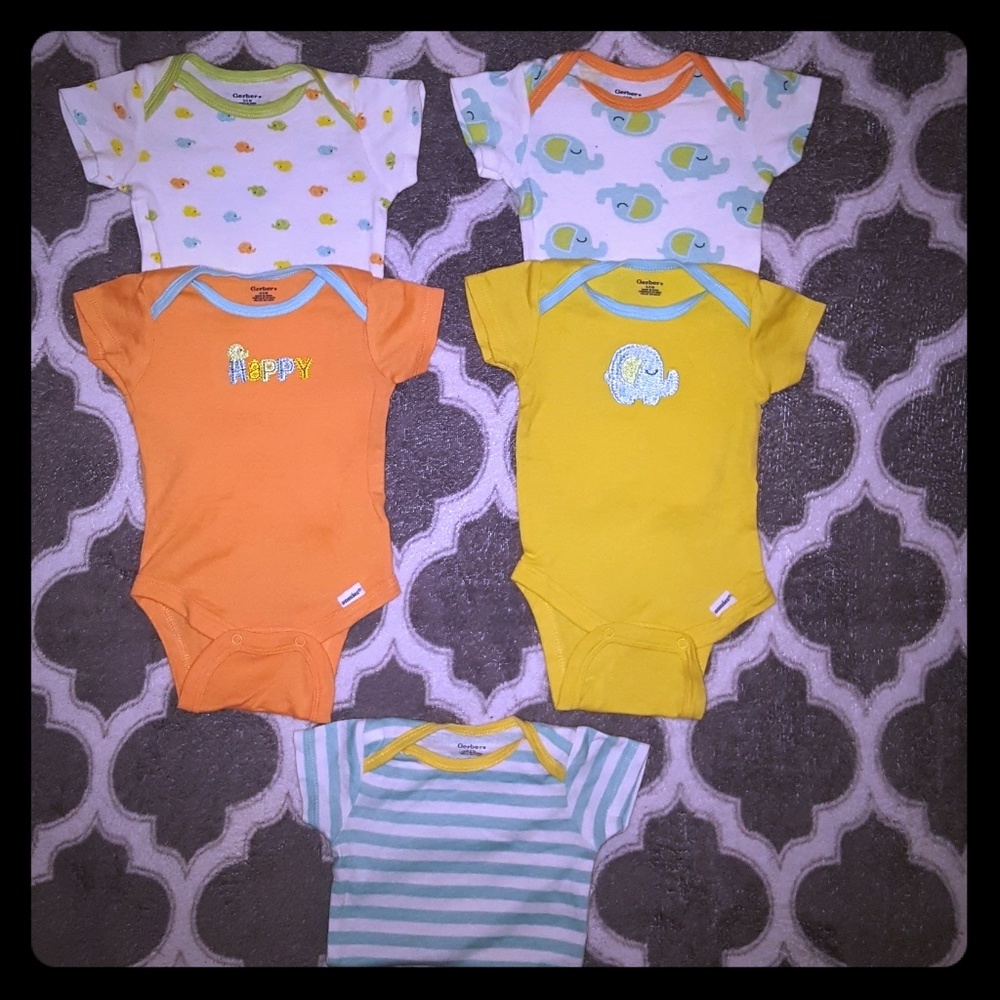Infant Baby Unisex Onesie LOT Of 5 Sz 0-3M